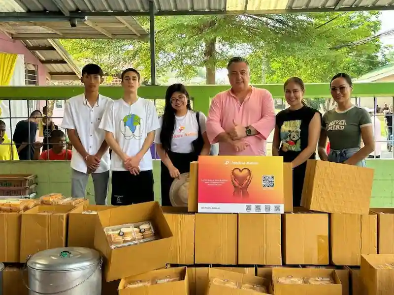 Volunteers cleaning a beach